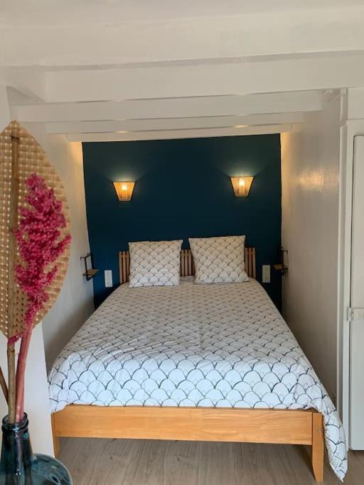 Agreable Maison De Ville Avec Cour Privative Au Coeur Du Chablisien Maligny Экстерьер фото